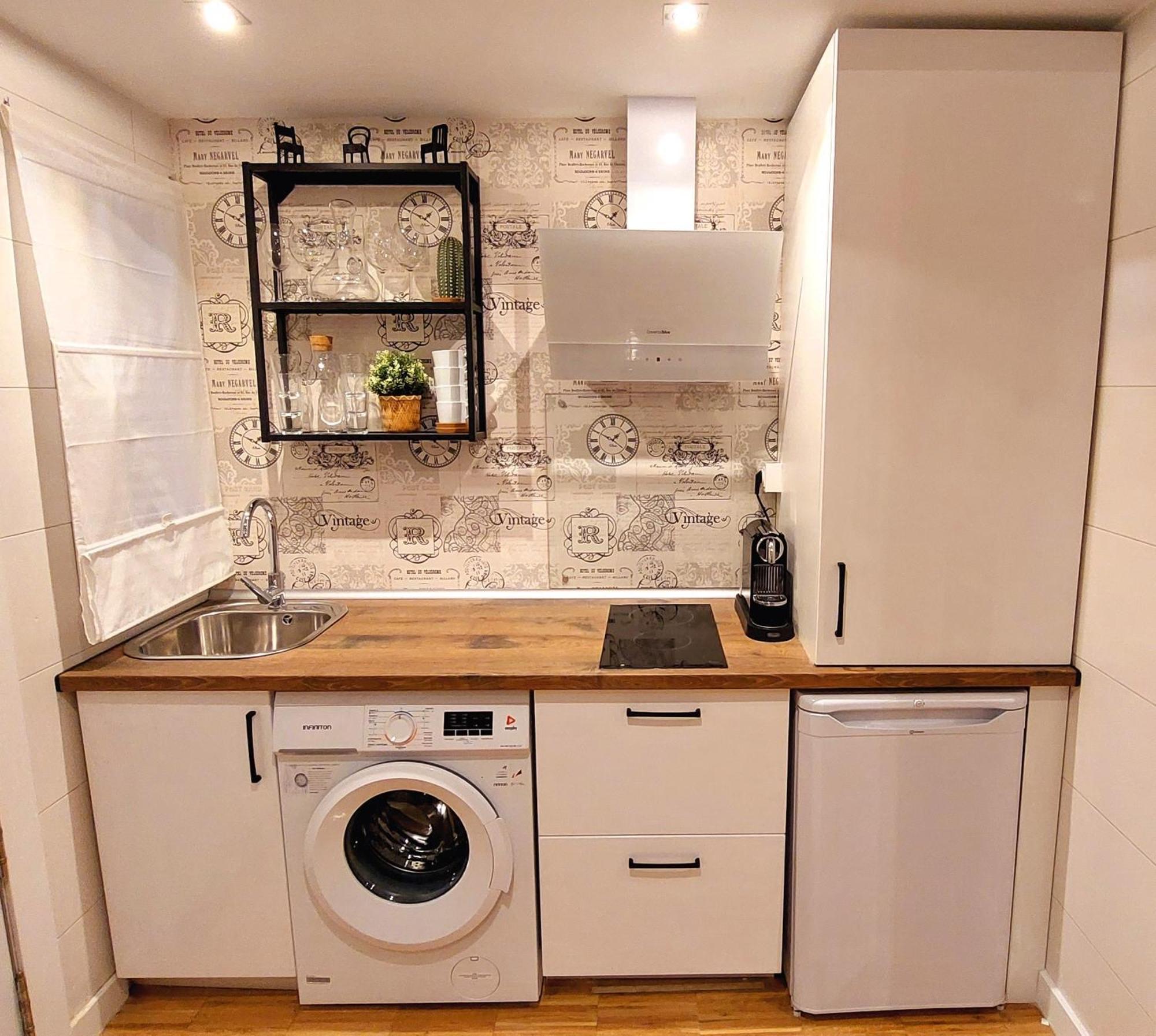 Acogedor Estudio En Delicias By Bebalmy Lejlighed Madrid Eksteriør billede